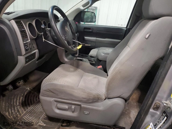 2010 Toyota Tundra 4WD Truck with VIN 5TFUW5F17AX111957, listed as a Copart auction lot 45888325 with 245,205 mi miles and Non Repairable. Bid and sale history available at carsss.com. Image 7.