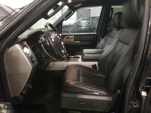 2015 Ford Expedition Max XLT with VIN 1FMJK1JT1FEF03136, listed as a Copart auction lot 55802825 with 141,221 mi miles and Salvage title. Bid and sale history available at DreamBid. Image 7.