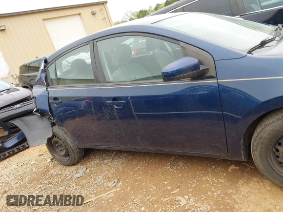 2008 Nissan Sentra 2.0 z VIN 3N1AB61E88L626666, wystawiony jako IAAI lot #41921319 z przebiegiem 209 000 mil mil oraz . Historia ofert i sprzedaży dostępna na DreamBid. Obrazek 14.