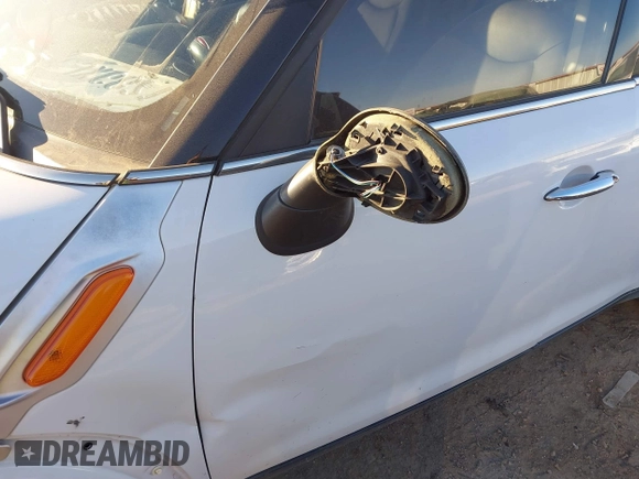 2012 MINI Countryman with VIN WMWZB3C55CWM03612, listed as a IAAI auction lot 41445142 with 217,495 mi miles and . Bid and sale history available at DreamBid. Image 12.