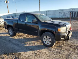 2015 GMC Canyon 4WD SLE with VIN 1GTH6BE37F1133213, listed as a Copart auction lot 82404014 with 142,149 mi miles and Salvage Title. Bid and sale history available at carsss.com. Image 4.