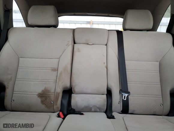 2016 Kia Sorento LX with VIN 5XYPG4A55GG175750, listed as a Copart auction lot 50229405 with 141,243 mi miles and Salvage Title. Bid and sale history available at carsss.com. Image 10.