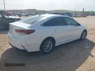 2018 Hyundai Sonata SE z VIN 5NPE24AF0JH704634, wystawiony jako IAAI lot #42250872 z przebiegiem 47 333 mil mil oraz . Historia ofert i sprzedaży dostępna na DreamBid. Obrazek 4.