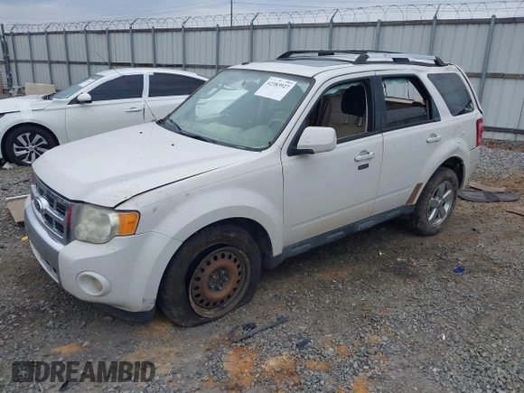 2011 Ford Escape Limited с VIN 1FMCU0EG9BKB38467, выставлен на аукционе IAAI как лот 42383927 с пробегом 271 130 миль миль и . История ставок и продаж доступна на DreamBid. Изображение 17.