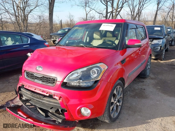 2013 Kia Soul + with VIN KNDJT2A67D7616379, listed as a IAAI auction lot 41499581 with 90,276 mi miles. Bid and sale history available at carsss.com. Image 17.