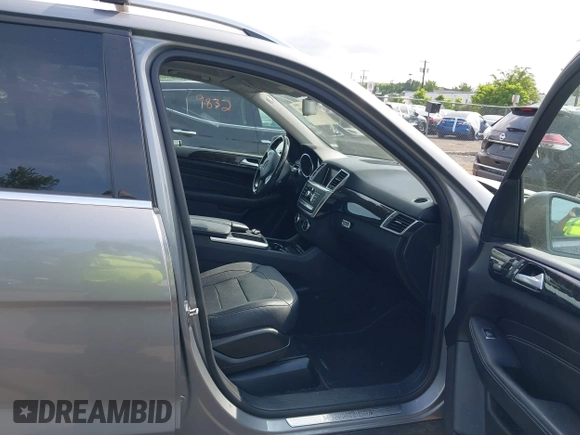 2014 Mercedes-Benz M 350 with VIN 4JGDA5HBXEA369737, listed as a IAAI auction lot 42718890 with 114,740 mi miles and . Bid and sale history available at DreamBid. Image 5.