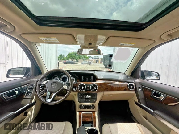 2015 Mercedes-Benz GLK GLK 350 with VIN WDCGG5HB2FG347630, listed as a Copart auction lot 54959725 with 114,506 mi miles and Clean Title. Bid and sale history available at carsss.com. Image 9.