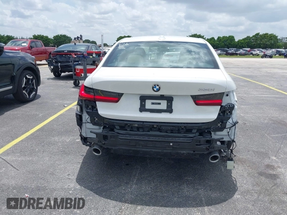 2025 BMW 3 Series 330i with VIN 3MW69CW0XS8F32371, listed as a IAAI auction lot 42630553 with 11,417 mi miles and . Bid and sale history available at DreamBid. Image 6.