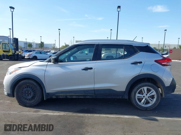 2019 Nissan Kicks SV with VIN 3N1CP5CU4KL516620, listed as a IAAI auction lot 41986143 with 67,702 mi miles. Bid and sale history available at carsss.com. Image 14.