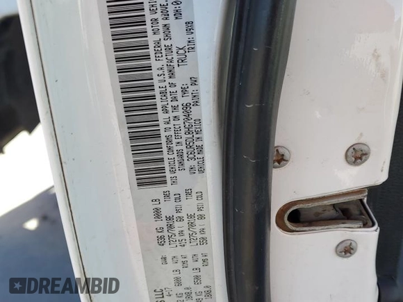 2017 Ram 2500 Big Horn with VIN 3C6UR5DL8HG704096, listed as a Copart auction lot 86922574 with 164,561 mi miles and Clean Title. Bid and sale history available at carsss.com. Image 12.