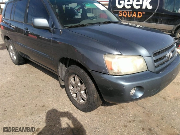 2007 Toyota Highlander with VIN JTEGD21A170162800, listed as a IAAI auction lot 41852334 with 161,631 mi miles. Bid and sale history available at carsss.com. Image 6.