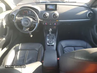 2016 Audi A3 1.8T Premium with VIN WAU67LFF3G1014804, listed as a Copart auction lot 84040434 with 189,136 mi miles and Clean Title. Bid and sale history available at carsss.com. Image 8.