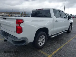2020 Chevrolet Silverado 1500 LT with VIN 1GCPWCED0LZ327797, listed as a IAAI auction lot 41791760 with 95,425 mi miles. Bid and sale history available at carsss.com. Image 4.