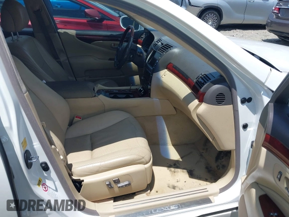 2007 Lexus LS 460 L with VIN JTHGL46F575002153, listed as a IAAI auction lot 42485250 with 261,868 mi miles and . Bid and sale history available at DreamBid. Image 5.