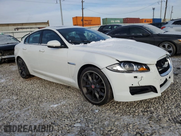 2015 Jaguar XF V6 Portfolio with VIN SAJWJ0FF5F8U62617, listed as a Copart auction lot 42357575 with 59,924 mi miles and Salvage Title. Bid and sale history available at carsss.com. Image 4.