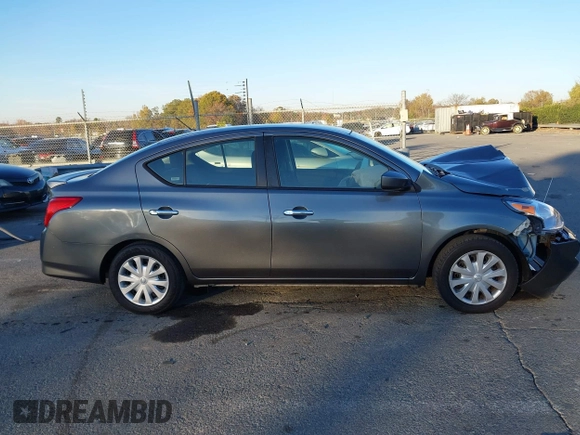 2017 Nissan Versa SL with VIN 3N1CN7AP1HL848618, listed as a IAAI auction lot 40939062 with 121,840 mi miles and . Bid and sale history available at DreamBid. Image 13.
