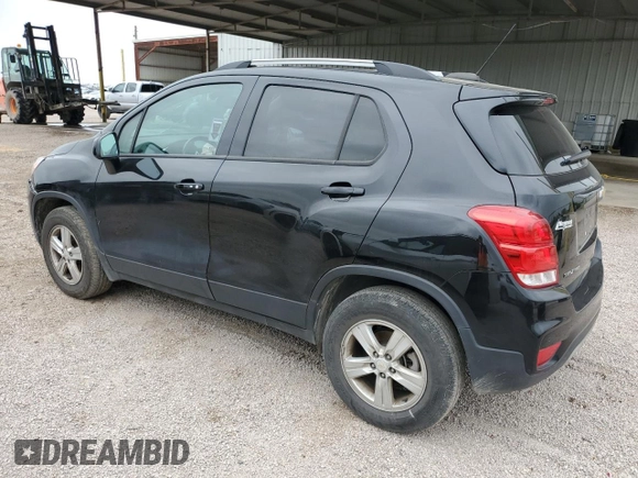 2022 Chevrolet Trax LT with VIN KL7CJPSM4NB535697, listed as a Copart auction lot 50802535 with 52,169 mi miles and Clean Title. Bid and sale history available at carsss.com. Image 2.
