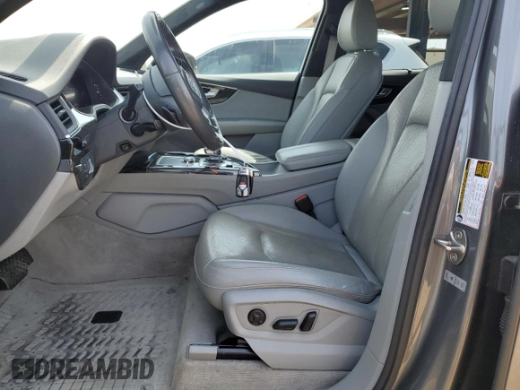 2017 Audi Q7 Premium Plus with VIN WA1LAAF78HD058828, listed as a Copart auction lot 51485055 with 104,920 mi miles and Salvage Title. Bid and sale history available at DreamBid. Image 7.