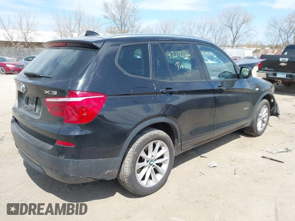 2014 BMW X3 xDrive28i z VIN 5UXWX9C52E0D38686, wystawiony jako IAAI lot #42112726 z przebiegiem 92 852 mil mil oraz . Historia ofert i sprzedaży dostępna na DreamBid. Obrazek 4.