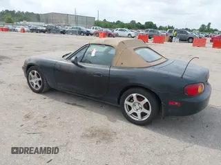 1999 Mazda MX-5 Miata with VIN JM1NB353XX0126008, listed as a IAAI auction lot 42435673 with 194,313 mi miles and . Bid and sale history available at DreamBid. Image 3.