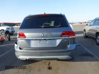 2018 Volkswagen Atlas SE with VIN 1V2DR2CA8JC502499, listed as a IAAI auction lot 41562852 with 142,362 mi miles and . Bid and sale history available at DreamBid. Image 16.