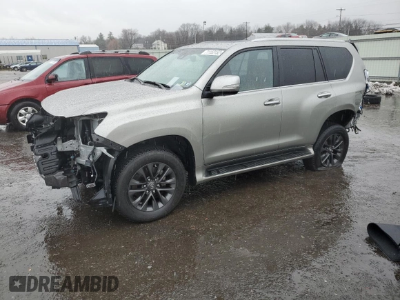 2021 Lexus GX with VIN JTJAM7BX8M5270398, listed as a Copart auction lot 71153152 with 13,939 mi miles. Bid and sale history available at carsss.com. Image 1.