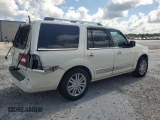 2007 Lincoln Navigator with VIN 5LMFU27567LJ12959, listed as a Copart auction lot 61891815 with 217,307 mi miles and Salvage title. Bid and sale history available at DreamBid. Image 3.