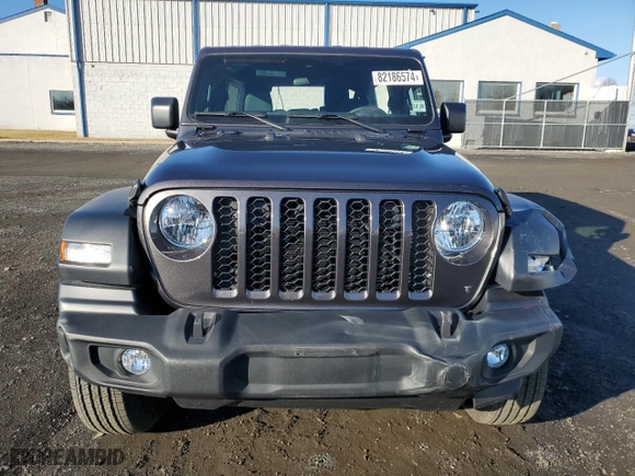 2024 Jeep Wrangler Willys with VIN 1C4PJXDN0RW109238, listed as a Copart auction lot 82186574 with 12,102 mi miles and Salvage Title. Bid and sale history available at carsss.com. Image 5.