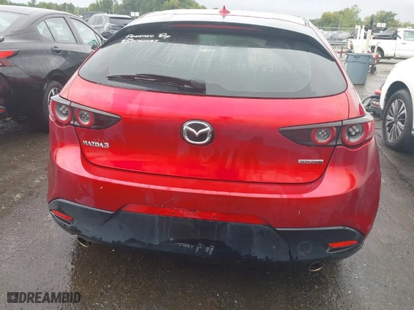 2019 Mazda Mazda3 Hatchback w/Preferred Pkg with VIN JM1BPAMM2K1135386, listed as a IAAI auction lot 40367062 with 9,999 mi miles. Bid and sale history available at carsss.com. Image 16.