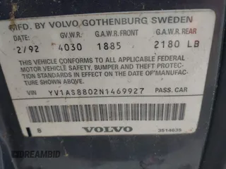 1992 Volvo 240 z VIN YV1AS8802N1469927, wystawiony jako IAAI lot #41927549 z przebiegiem 244 093 mil mil oraz . Historia ofert i sprzedaży dostępna na DreamBid. Obrazek 9.