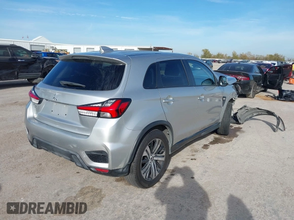 2020 Mitsubishi Outlander Sport ES 2.0 with VIN JA4AP3AU7LU017789, listed as a IAAI auction lot 40986315 with 86,514 mi miles. Bid and sale history available at carsss.com. Image 4.