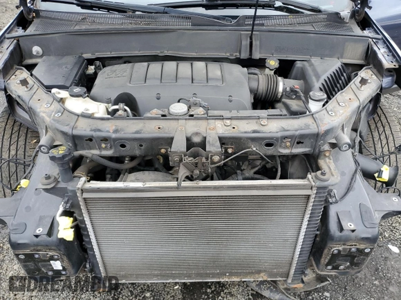 2013 Chevrolet Traverse LS with VIN 1GNKVFKD8DJ104255, listed as a Copart auction lot 84887014 with 111,454 mi miles and Salvage Title. Bid and sale history available at DreamBid. Image 12.