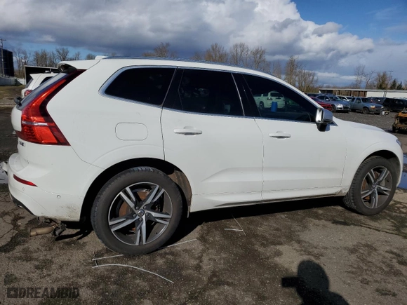 2019 Volvo XC60 R-Design with VIN YV4A22RM8K1333427, listed as a Copart auction lot 45726494 with 43,463 mi miles. Bid and sale history available at carsss.com. Image 3.
