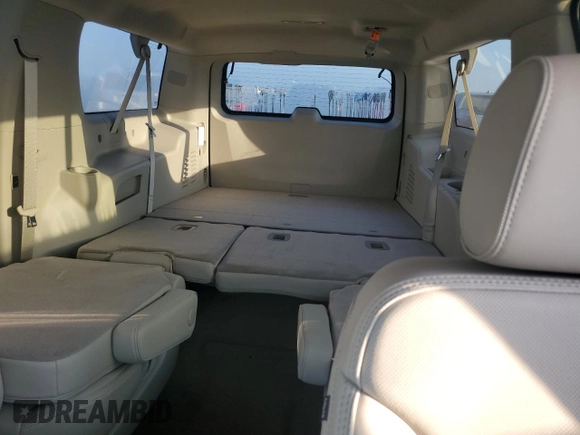 2019 GMC Yukon XL Denali with VIN 1GKS1HKJXKR266431, listed as a Copart auction lot 76197354 with 21,674 mi miles and Non Repairable. Bid and sale history available at carsss.com. Image 10.