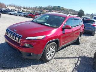2014 Jeep Cherokee Latitude with VIN 1C4PJMCS7EW285803, listed as a IAAI auction lot 41827874 with 178,767 mi miles. Bid and sale history available at carsss.com. Image 17.