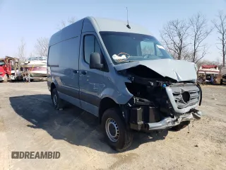2021 Mercedes-Benz Sprinter with VIN W1Y4EBVY4MT082599, listed as a Copart auction lot 44882634 with 22,930 mi miles and . Bid and sale history available at DreamBid. Image 4.