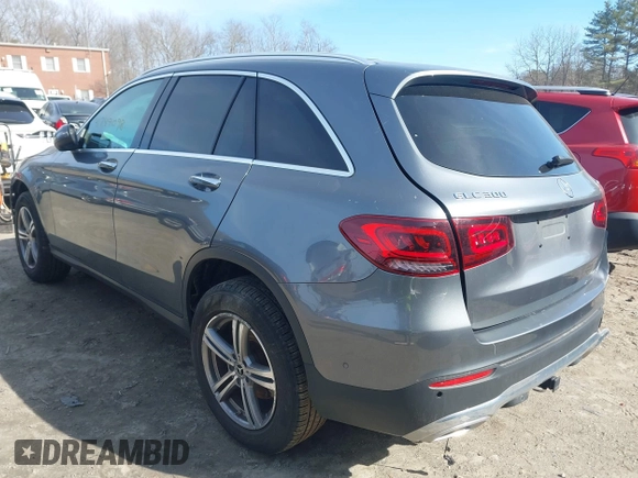 2022 Mercedes-Benz GLC 300 with VIN W1N0G8EBXNV333958, listed as a IAAI auction lot 41749098 with 45,935 mi miles and . Bid and sale history available at DreamBid. Image 3.