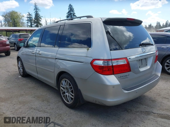 2006 Honda Odyssey TOURING with VIN 5FNRL38806B000049, listed as a IAAI auction lot 42095336 with 218,584 mi miles. Bid and sale history available at carsss.com. Image 3.