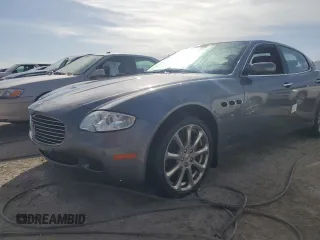 2005 Maserati Quattroporte z VIN ZAMCE39A750019627, wystawiony jako Copart lot #76547324 z przebiegiem 25 505 mil mil oraz Nie do naprawy • Non repairable. Historia ofert i sprzedaży dostępna na DreamBid. Obrazek 1.