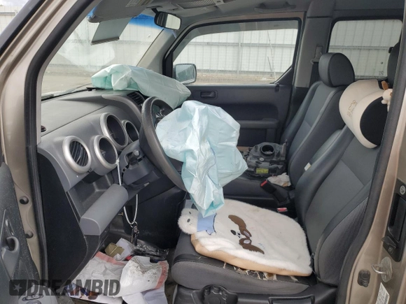 2003 Honda Element EX with VIN 5J6YH28593L008599, listed as a Copart auction lot 58796085 with 203,277 mi miles and Salvage title. Bid and sale history available at DreamBid. Image 7.