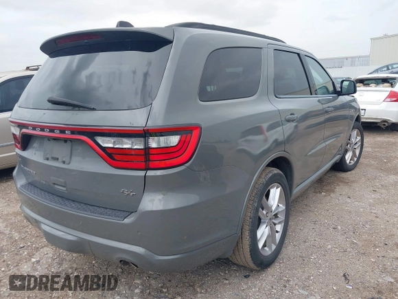 2023 Dodge Durango R/T Plus z VIN 1C4SDHCT9PC553174, wystawiony jako IAAI lot #42635197 z przebiegiem 51 121 mil mil oraz . Historia ofert i sprzedaży dostępna na DreamBid. Obrazek 4.