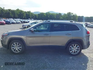 2017 Jeep Cherokee Limited with VIN 1C4PJMDS2HW571349, listed as a IAAI auction lot 42648368 with 151,029 mi miles and . Bid and sale history available at DreamBid. Image 14.
