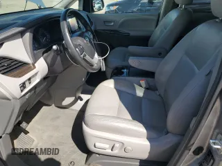 2017 Toyota Sienna XLE Auto Access Seat с VIN 5TDYZ3DC5HS787678, выставлен на аукционе Copart как лот 57631105 с пробегом 220 388 миль миль и Списание • Salvage title. История ставок и продаж доступна на DreamBid. Изображение 7.