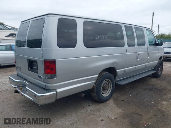 2008 Ford Econoline Passenger XL z VIN 1FBSS31L18DB21867, wystawiony jako IAAI lot #42199706 z przebiegiem Nie podano mil oraz . Historia ofert i sprzedaży dostępna na DreamBid. Obrazek 4.