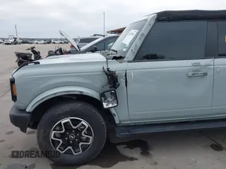2023 Ford Bronco with VIN 1FMDE5BH1PLB06304, listed as a IAAI auction lot 41257033 with 30,837 mi miles. Bid and sale history available at carsss.com. Image 15.