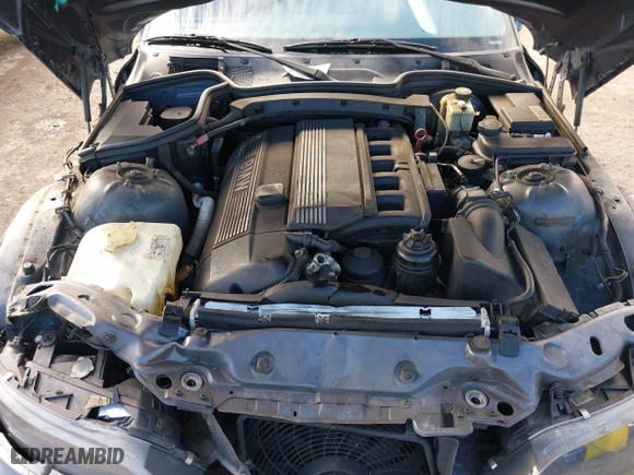 2000 BMW Z3 2.8L with VIN 4USCH3344YLF71259, listed as a IAAI auction lot 41516206 with 95,988 mi miles. Bid and sale history available at carsss.com. Image 10.