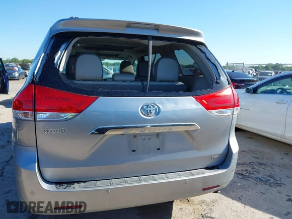 2011 Toyota Sienna XLE AAS with VIN 5TDYK3DC0BS056197, listed as a IAAI auction lot 41771073 with 195,022 mi miles and . Bid and sale history available at DreamBid. Image 15.