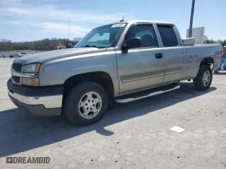 2003 Chevrolet Silverado 1500 LS with VIN 1GCEK19T13E274611, listed as a Copart auction lot 51431455 with 304,248 mi miles and Clean Title. Bid and sale history available at carsss.com. Image 1.