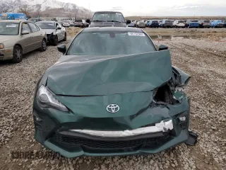 2020 Toyota 86 GT with VIN JF1ZNAE11L8750678, listed as a Copart auction lot 85152964 with 0 mi miles and Salvage Title. Bid and sale history available at carsss.com. Image 5.