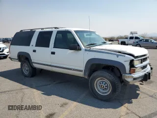 1994 Chevrolet Suburban z VIN 1GNGK26F1RJ444762, wystawiony jako Copart lot #86776674 z przebiegiem 354 375 mil mil oraz Szkoda całkowita • Salvage title. Historia ofert i sprzedaży dostępna na DreamBid. Obrazek 4.